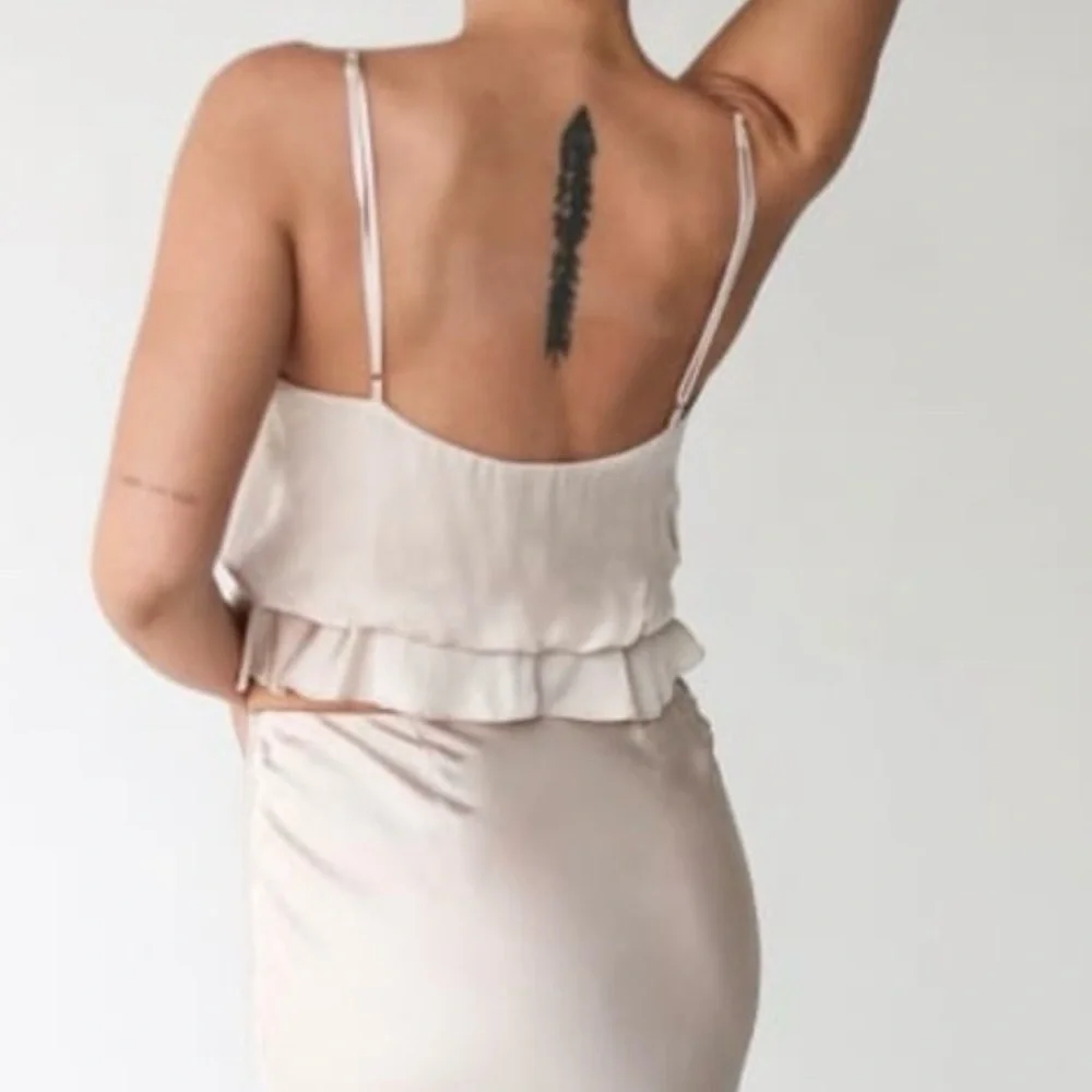 Rumored Cream Chemise with Plunging V-Neck - Picture 2 of 12